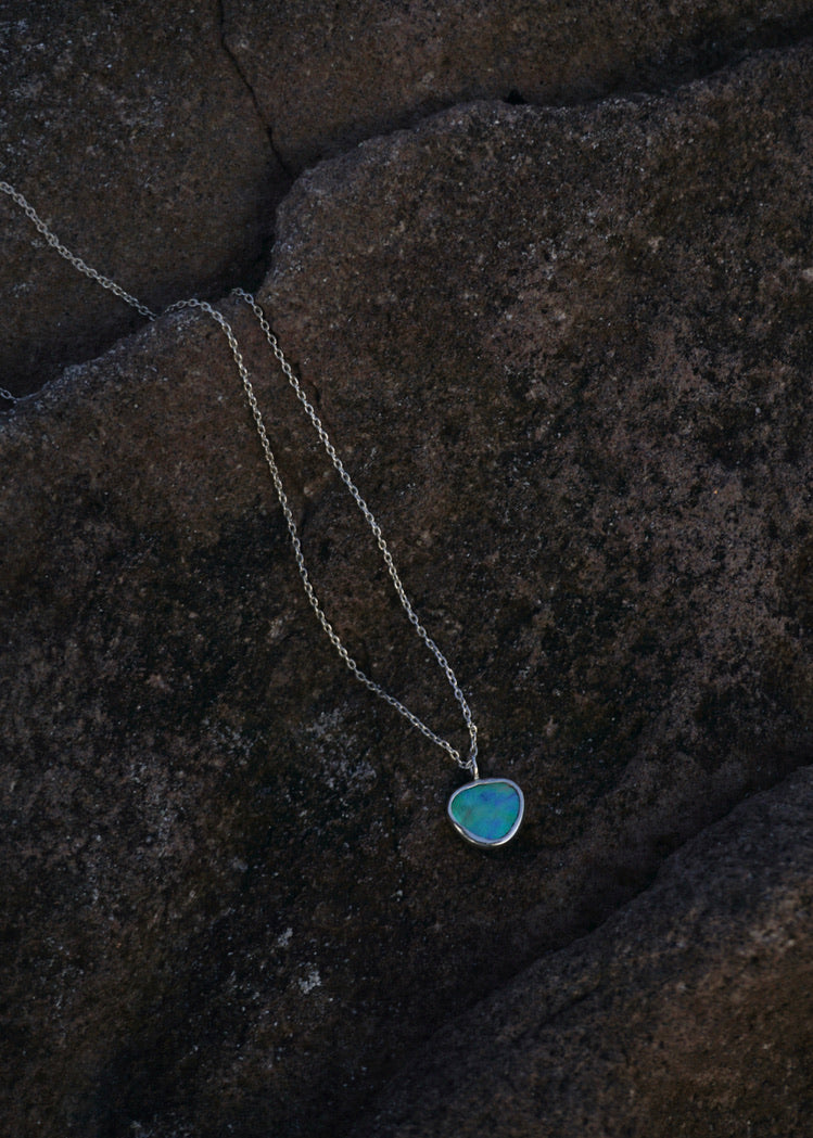 Pāua People Necklace