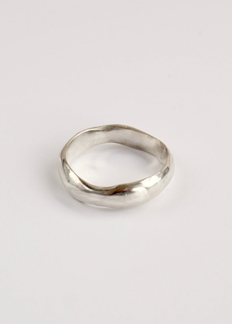 Wavy Ring - U 1/4 (MENS)