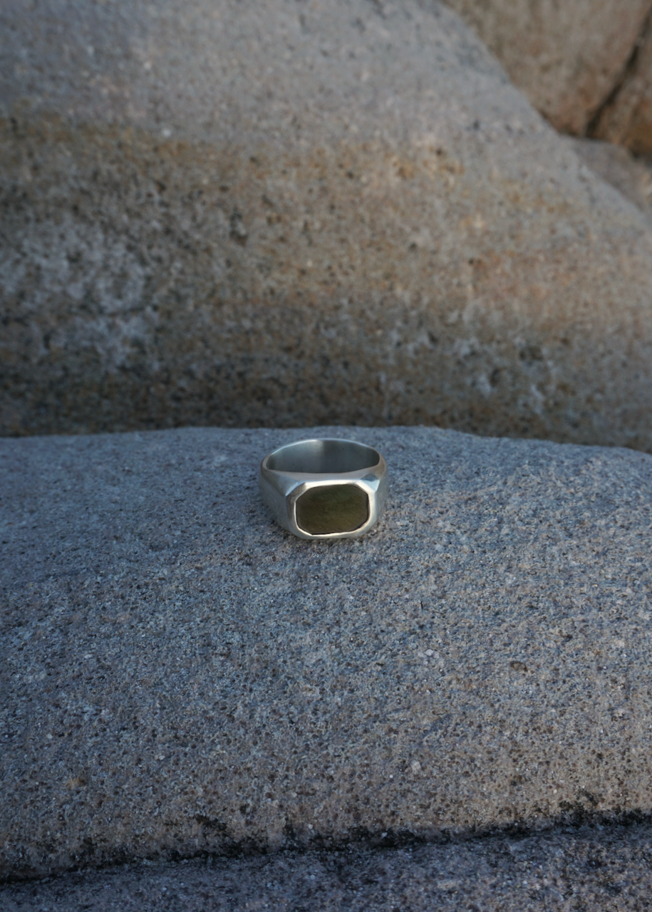 The Octogon Ring