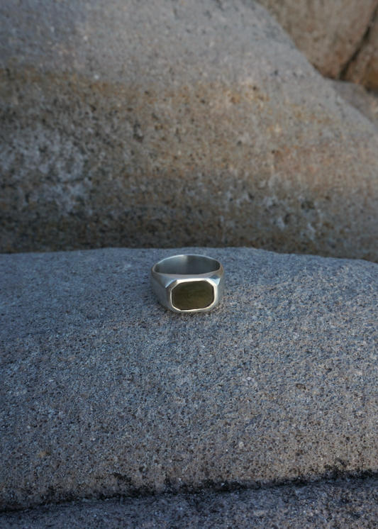The Octogon Ring
